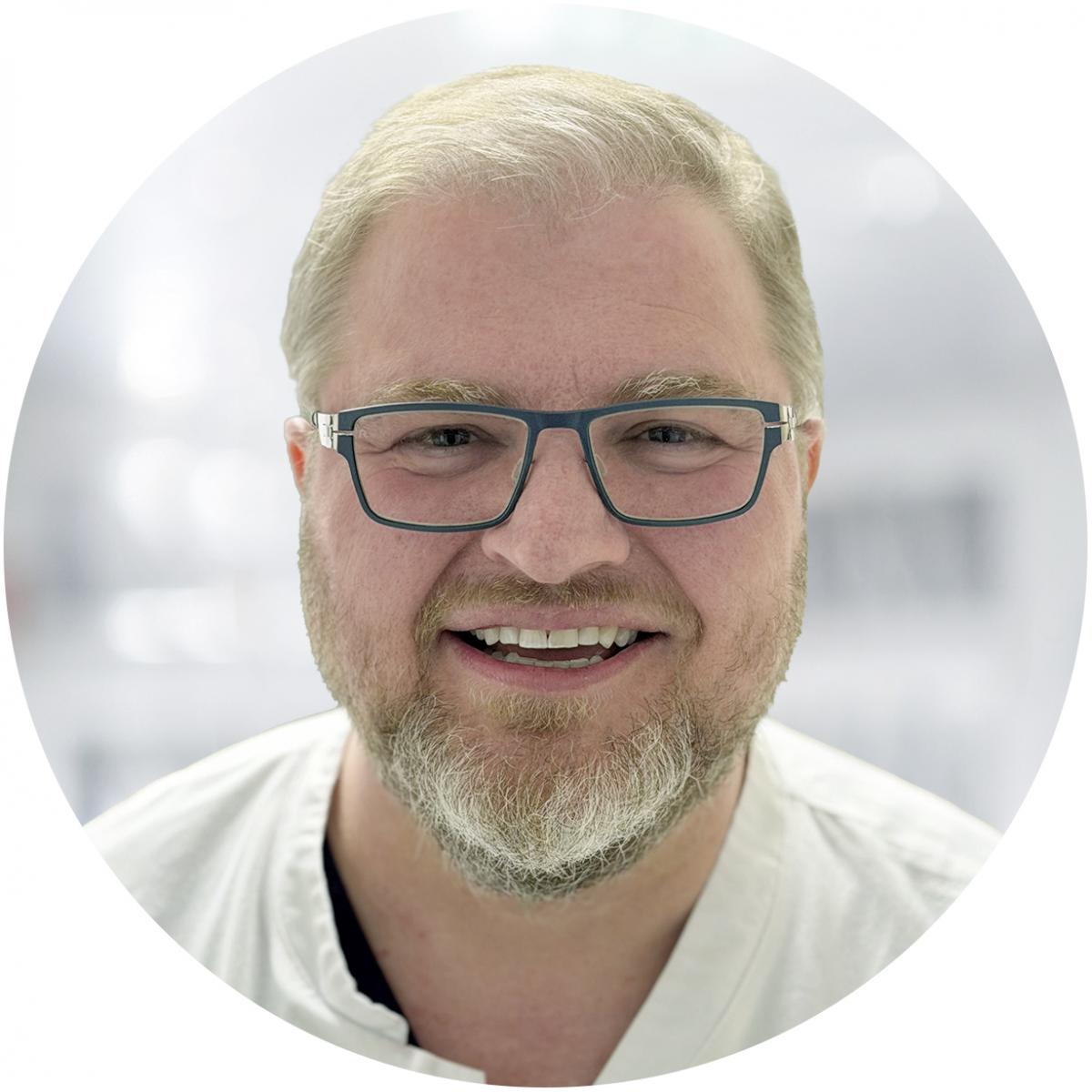 PD dr. Med. Andreas-Claudius Hoffmann
